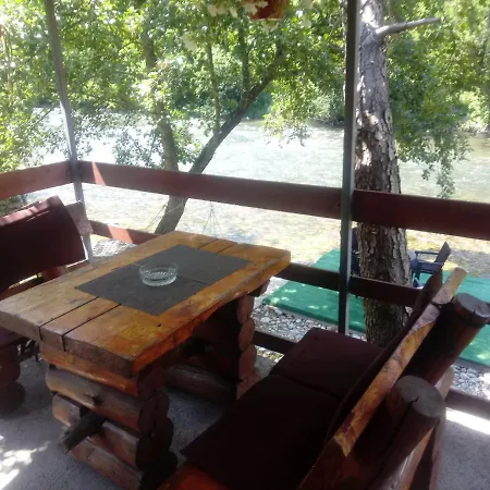 Apartmán Auto Camp Vinac *