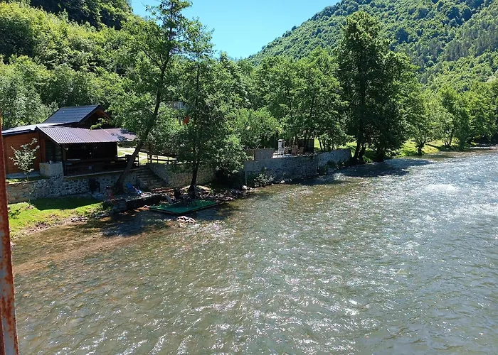 Auto Camp Vinac Apartment